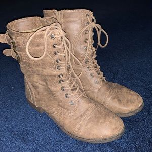 Rampage Women’s Combat Boots
